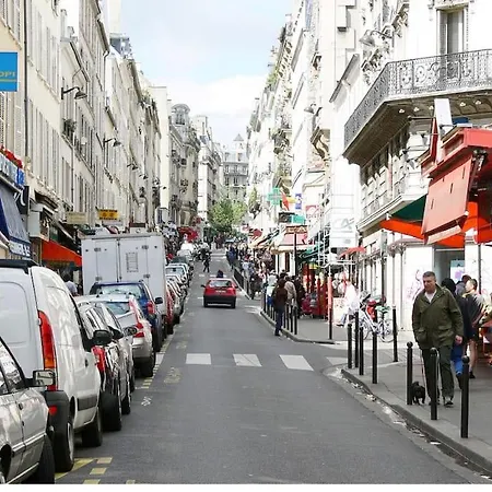 Apartment Montmartre Rue Des Martyrs Loft With Ac, 4-7 Peo Paris