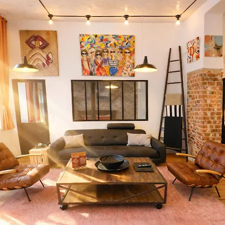 Montmartre Rue Des Martyrs Loft With Ac, 4-7 Peo Paris
