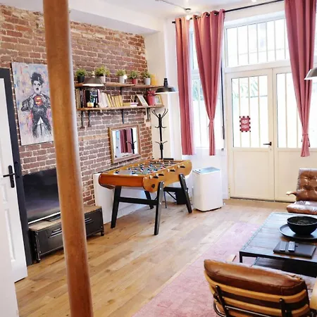 Apartment Montmartre Rue Des Martyrs Loft With Ac, 4-7 Peo Paris