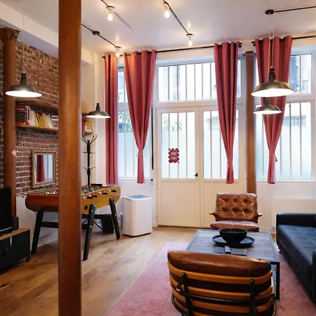 Montmartre Rue Des Martyrs Loft With Ac, 4-7 Peo Apartment