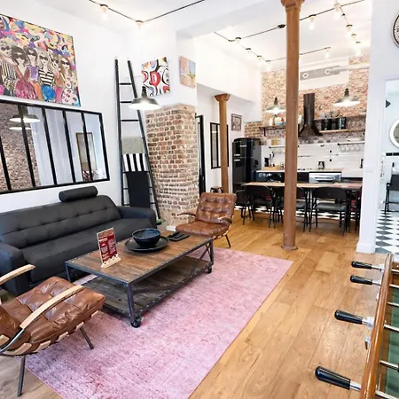 Apartment Montmartre Rue Des Martyrs Loft With Ac, 4-7 Peo Paris