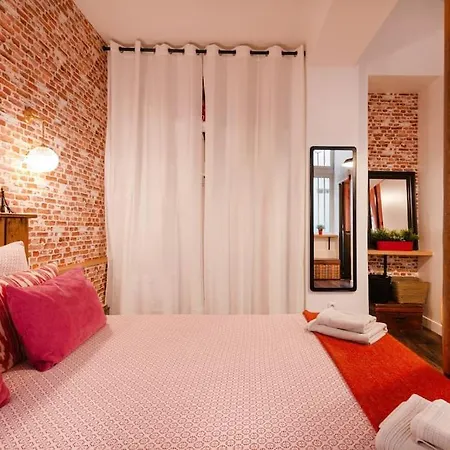Appartamento Montmartre Rue Des Martyrs Loft With Ac, 4-7 Peo