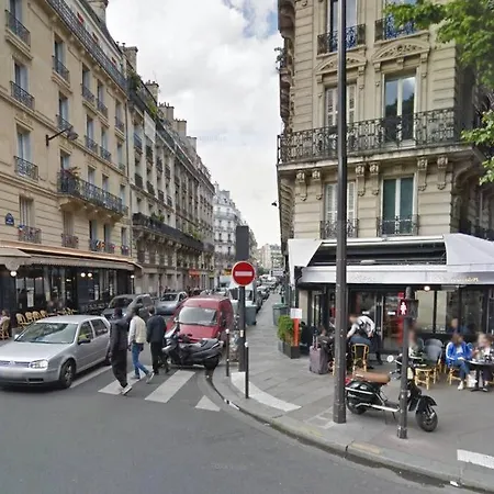 Montmartre Rue Des Martyrs Loft With Ac, 4-7 Peo * Parigi